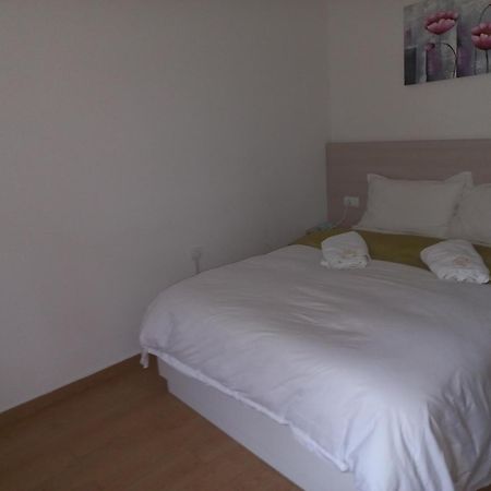 Asuka Apartmani 飞鸟客 Surčin Oda fotoğraf