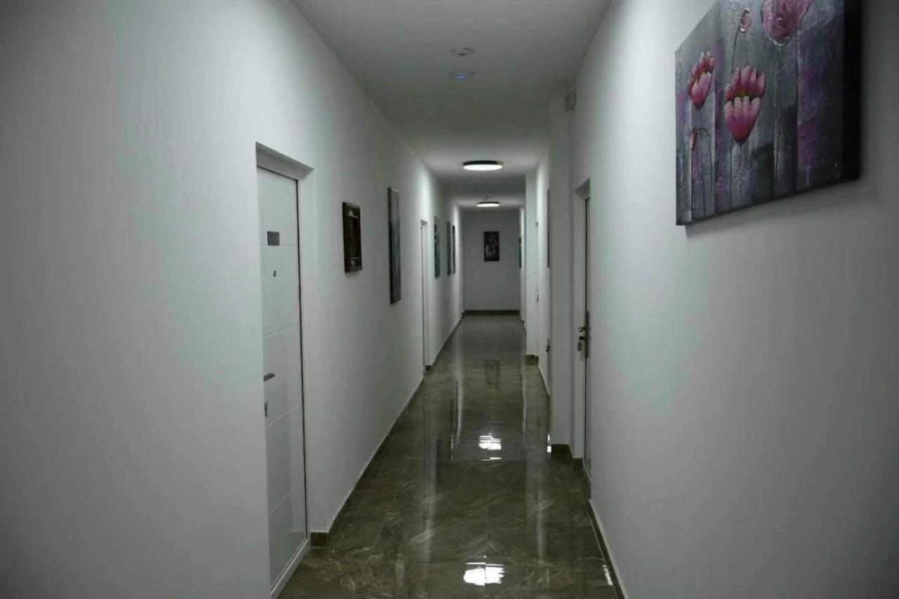 Asuka Apartmani 飞鸟客 Surčin Dış mekan fotoğraf