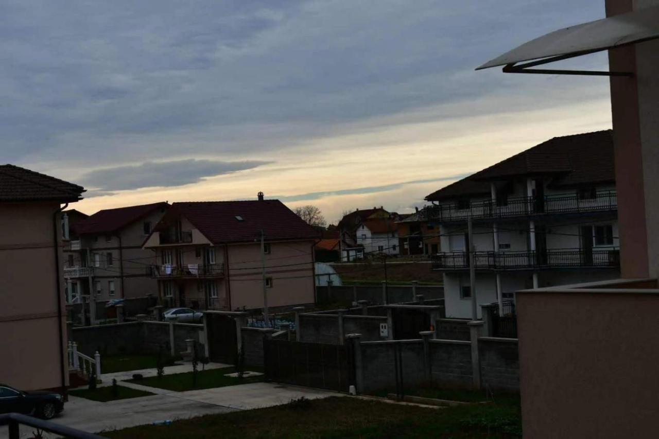 Asuka Apartmani 飞鸟客 Surčin Dış mekan fotoğraf