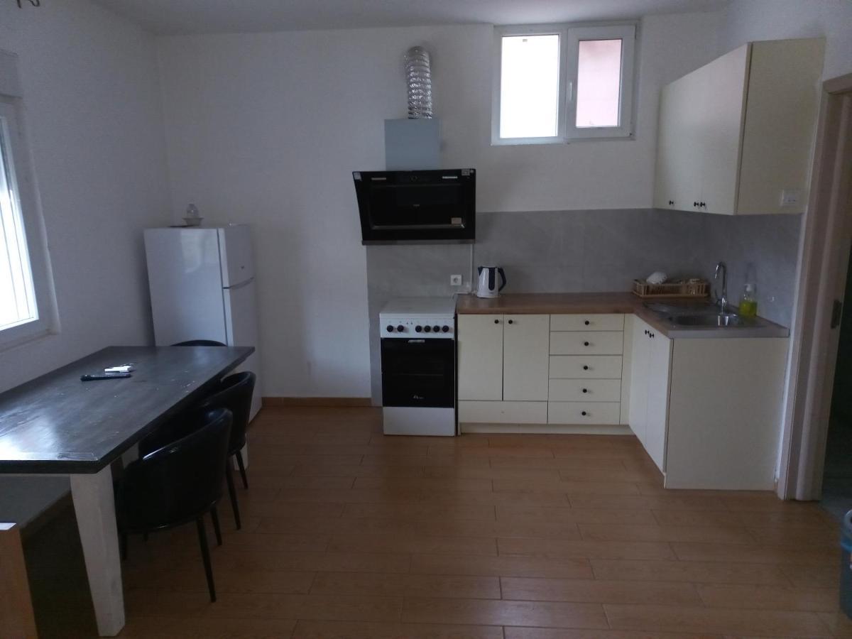 Asuka Apartmani 飞鸟客 Surčin Dış mekan fotoğraf