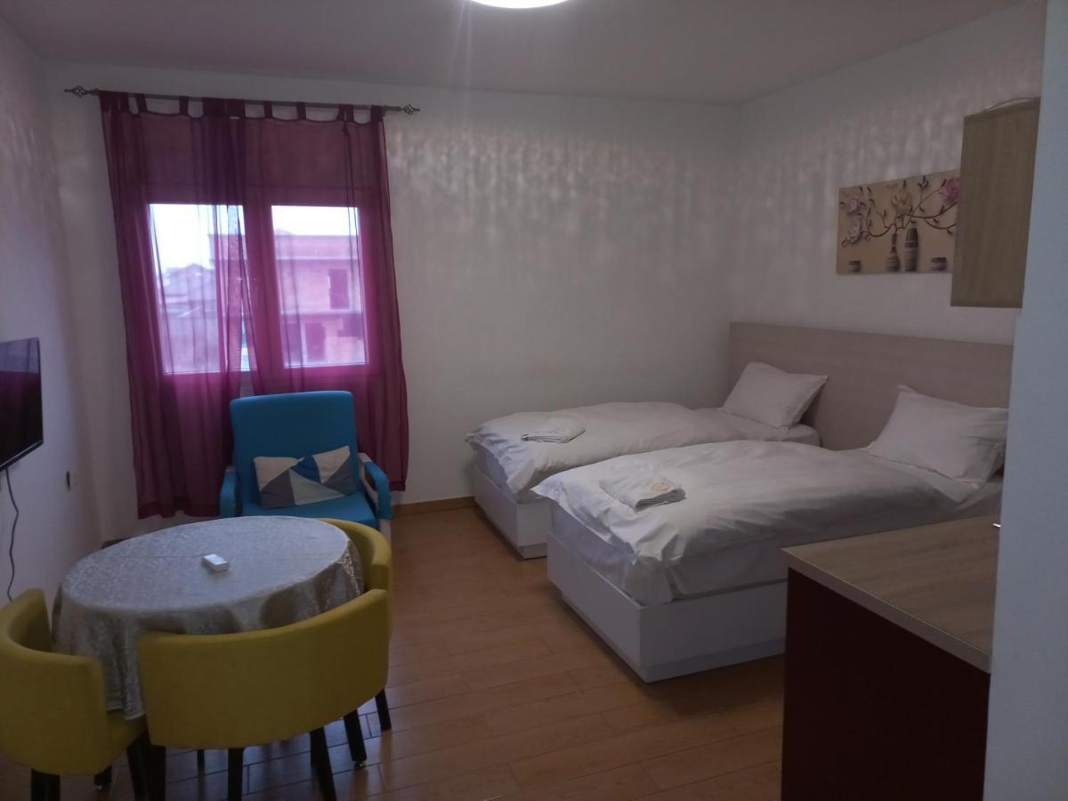 Asuka Apartmani 飞鸟客 Surčin Dış mekan fotoğraf